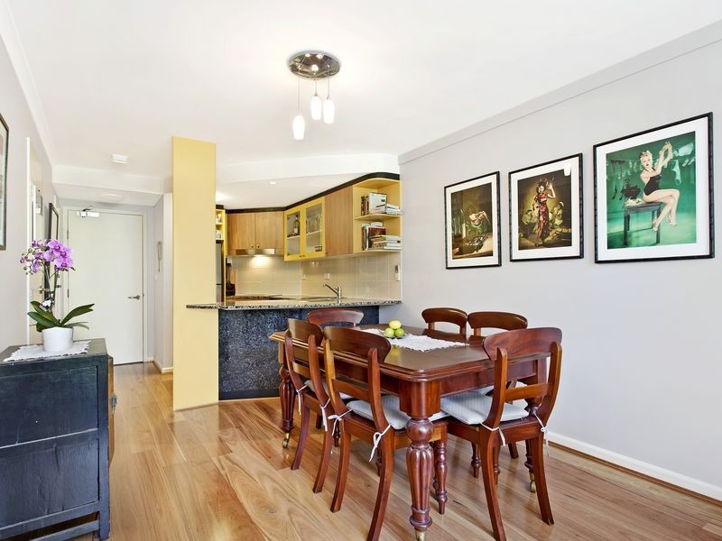 57/18 Captain Cook Crescent, Griffith ACT 2603