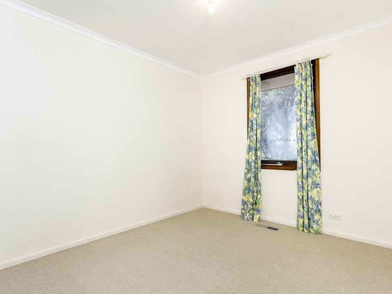 10 Cameron Street, Farrer ACT 2607