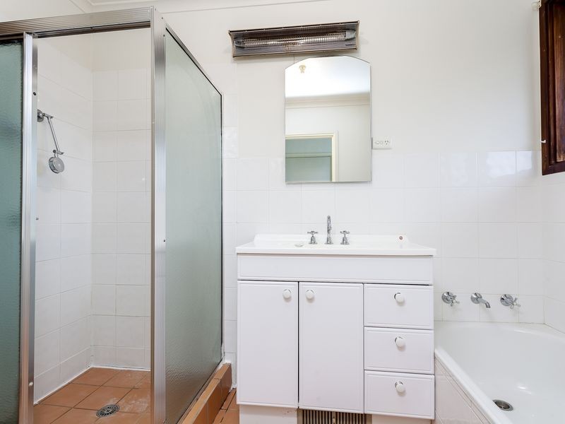 10 Cameron Street, Farrer ACT 2607