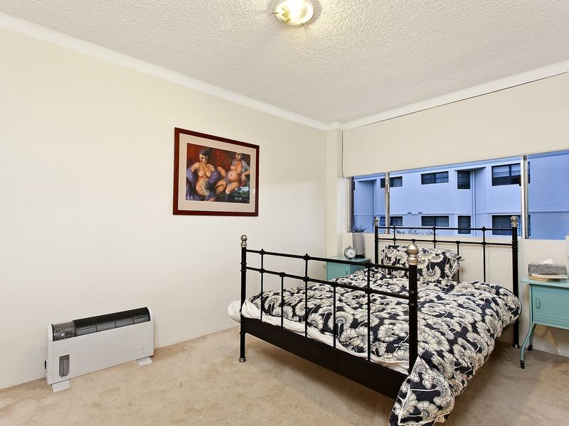 18/99 Canberra Avenue, Griffith ACT 2603