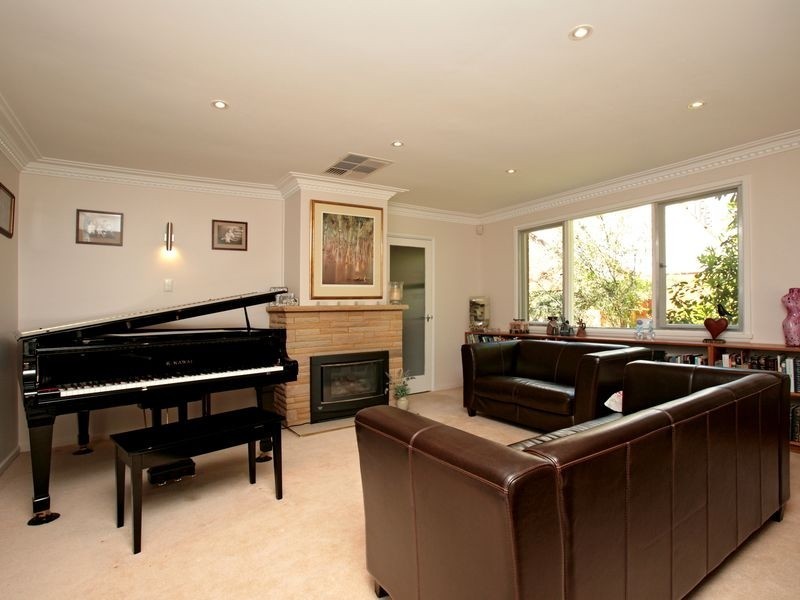 62 Hicks Street, Red Hill ACT 2603