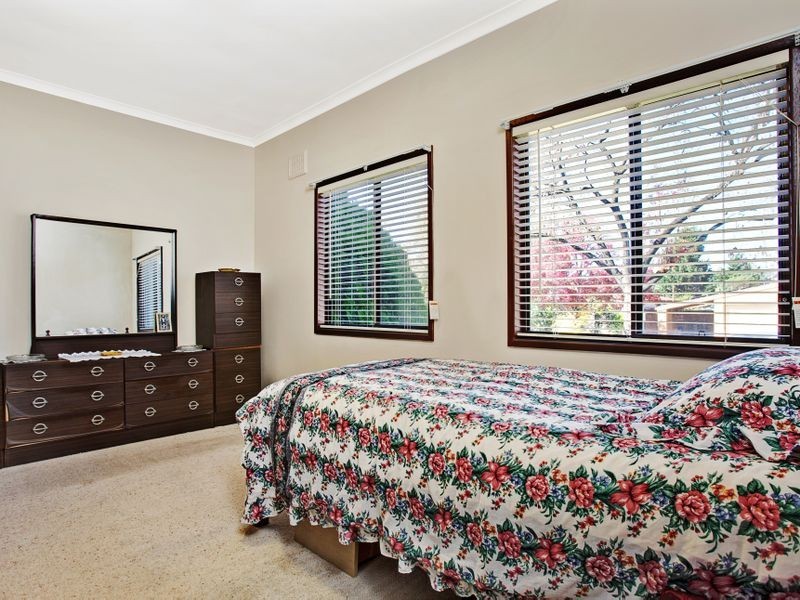 5 Anembo Street, Narrabundah ACT 2604