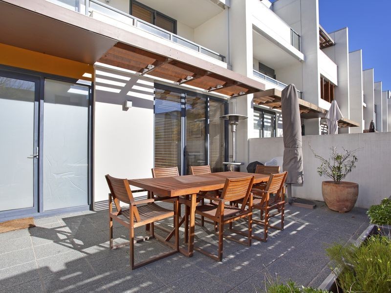 44 Printers Way, Kingston ACT 2604