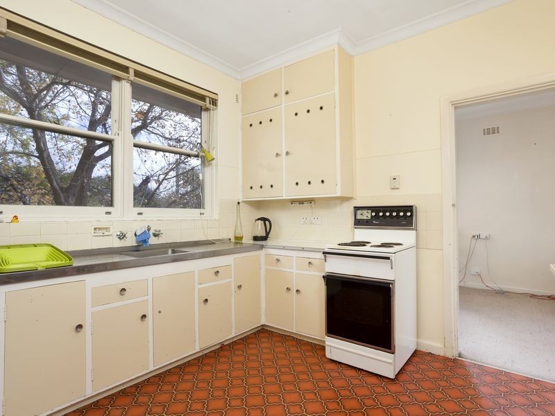 3 Gawler Crescent, Deakin ACT 2600