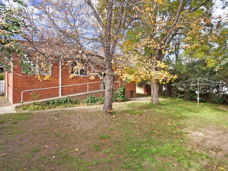 3 Gawler Crescent, Deakin ACT 2600