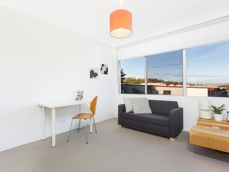 30/8 Giles Street, Griffith ACT 2603