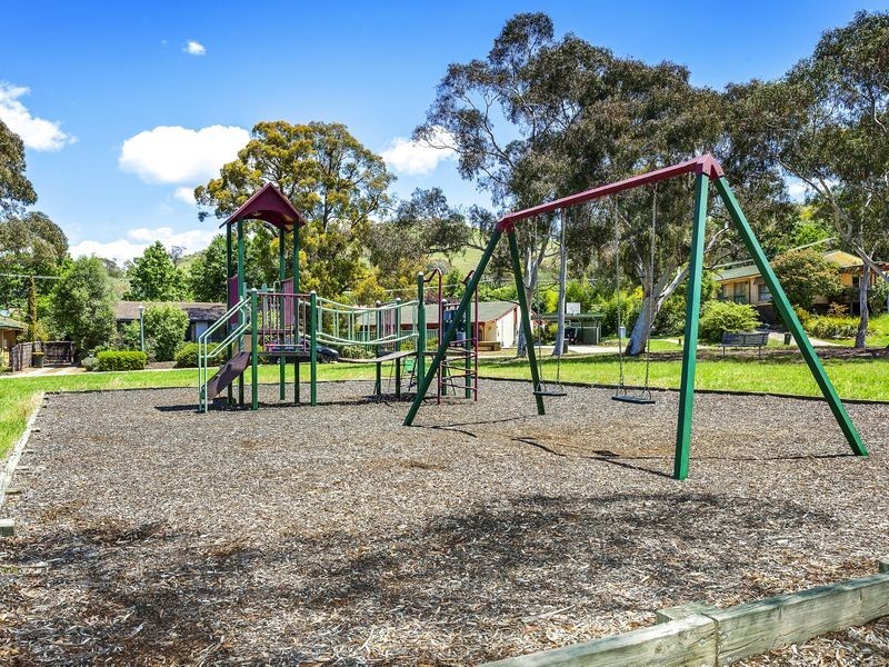 18 Dale Circuit, Kambah ACT 2902