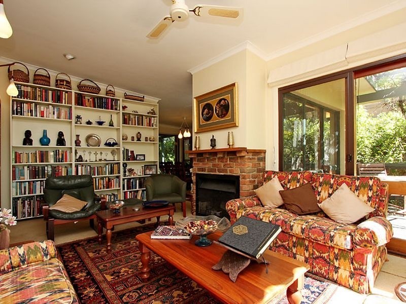 34 Finniss Crescent, Narrabundah ACT 2604