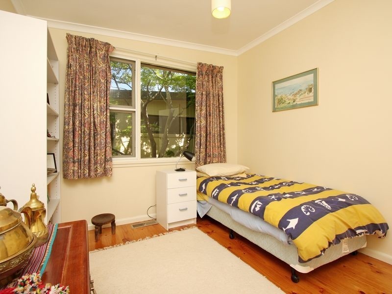 34 Finniss Crescent, Narrabundah ACT 2604