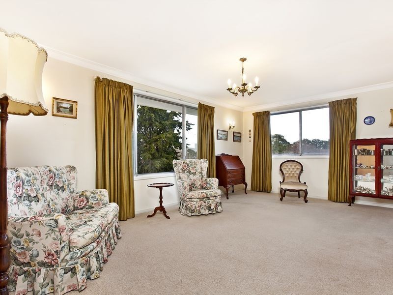 7 Becke Place, Garran ACT 2605