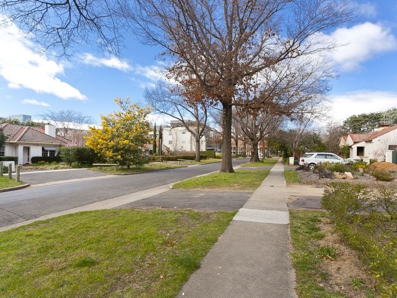 25 Howitt Street, Kingston ACT 2604