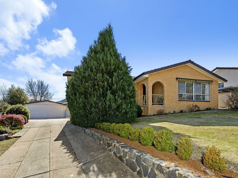 7 Broun Place, Kambah ACT 2902