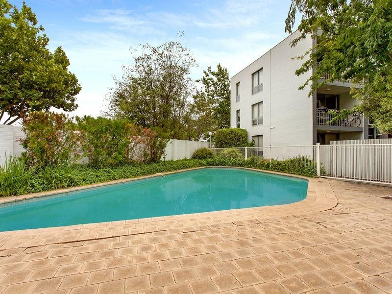 27/12 Howitt Street, Kingston ACT 2604