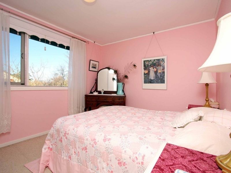 20 Bayley Street, Narrabundah ACT 2604