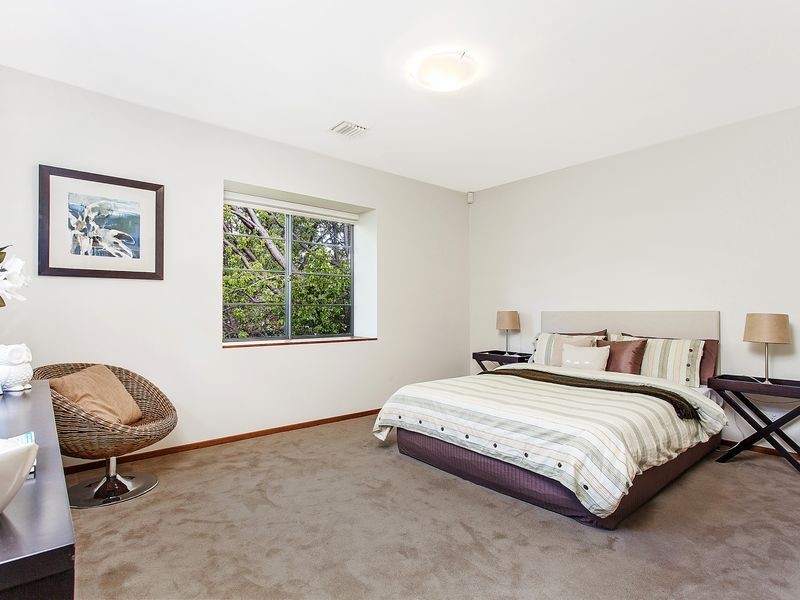 13 Stephens Place, Garran ACT 2605