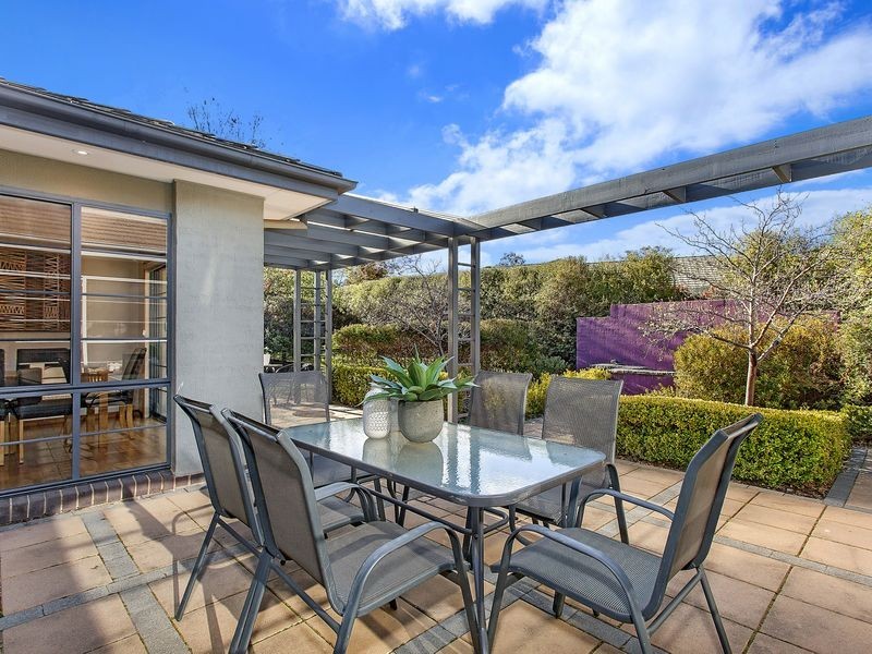 13 Stephens Place, Garran ACT 2605