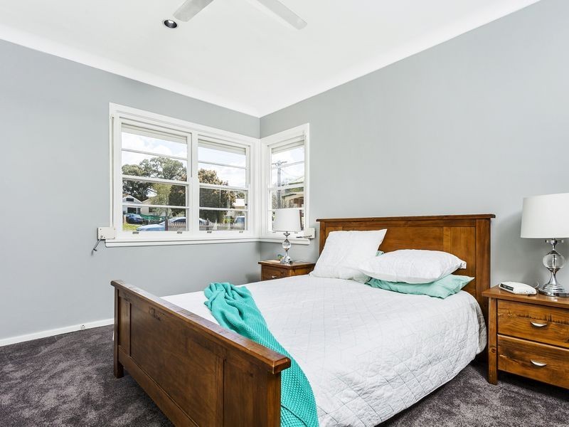 14 The Crescent, Queanbeyan NSW 2620