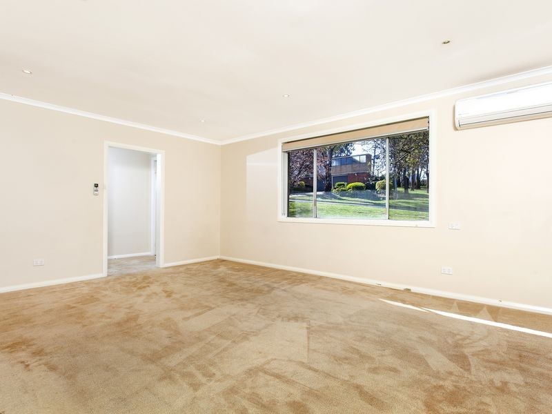 13 Deloraine Street, Lyons ACT 2606