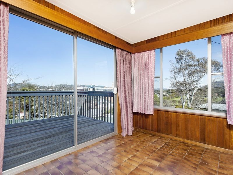 13 Deloraine Street, Lyons ACT 2606