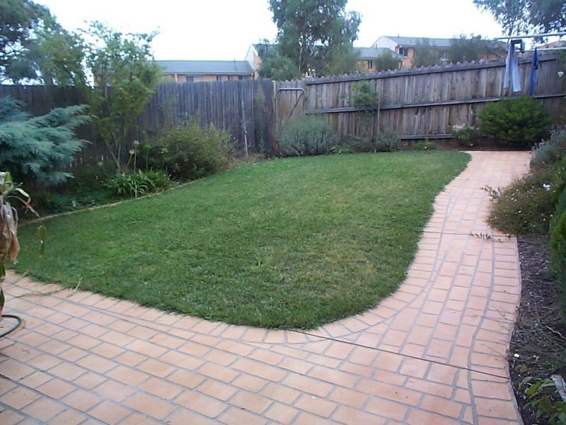 4 Pyor Place, Conder ACT 2906