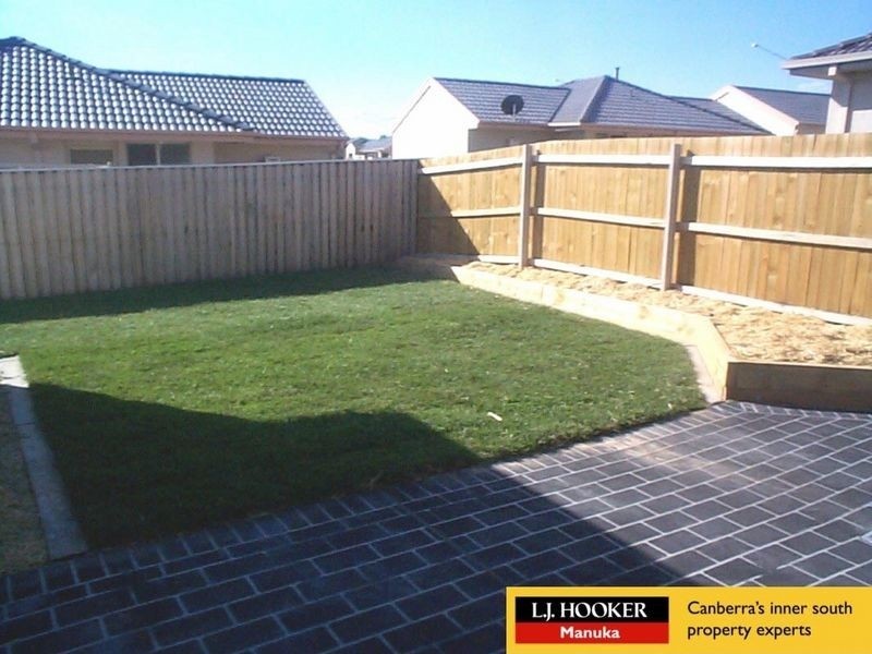 6 McGilvray Close, Gordon ACT 2906