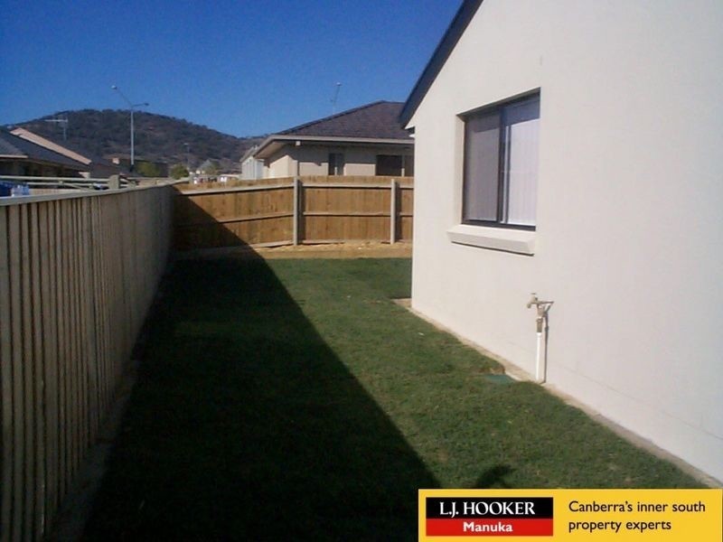 6 McGilvray Close, Gordon ACT 2906