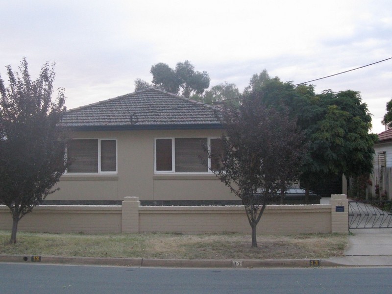 13 Albert Street, Queanbeyan NSW 2620