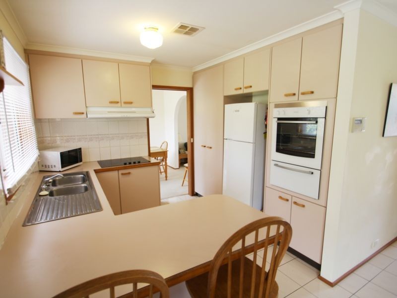 26 Preddey Way, Gordon ACT 2906