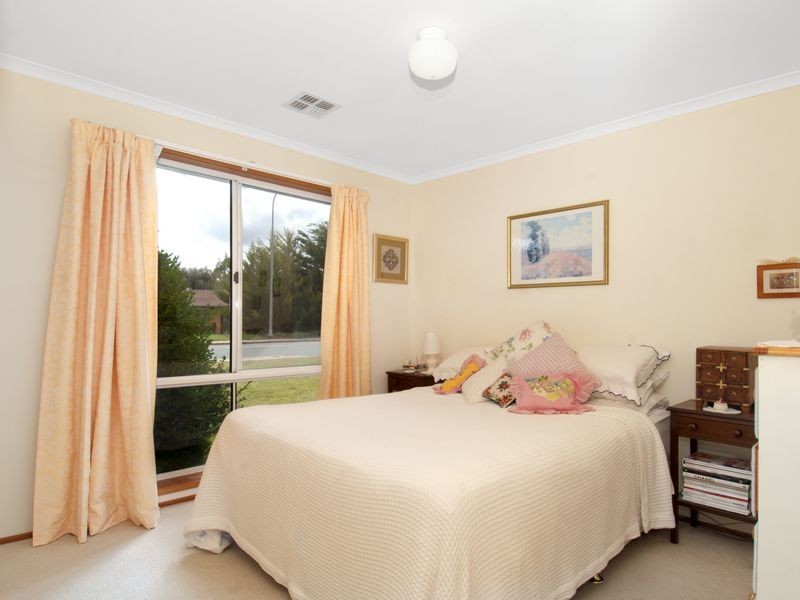 26 Preddey Way, Gordon ACT 2906