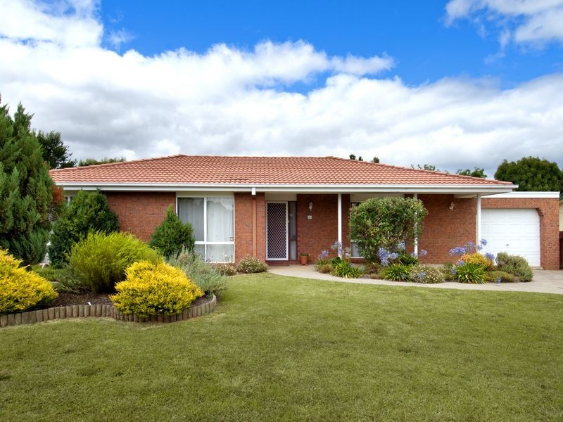 26 Preddey Way, Gordon ACT 2906