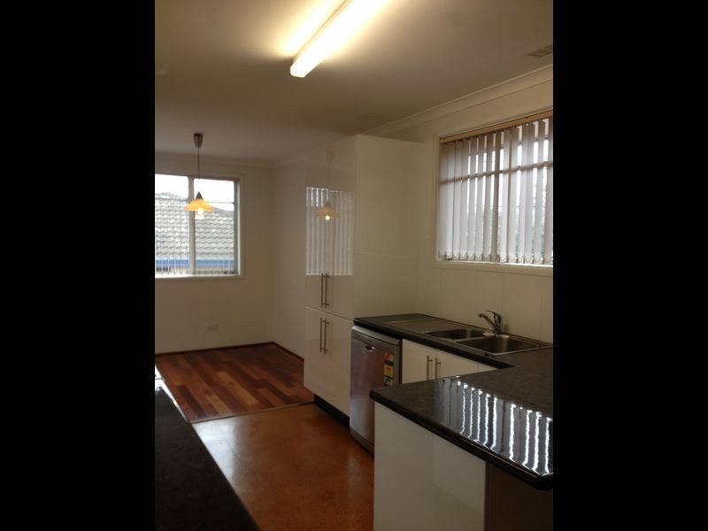 100 Kitchener Street, Garran ACT 2605