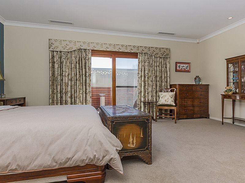 76 La Perouse Street, Griffith ACT 2603