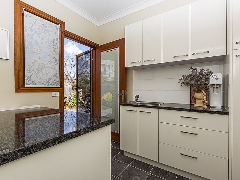 76 La Perouse Street, Griffith ACT 2603