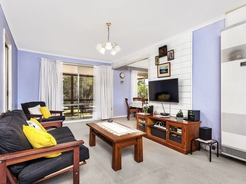 110 Eggleston Crescent, Chifley ACT 2606