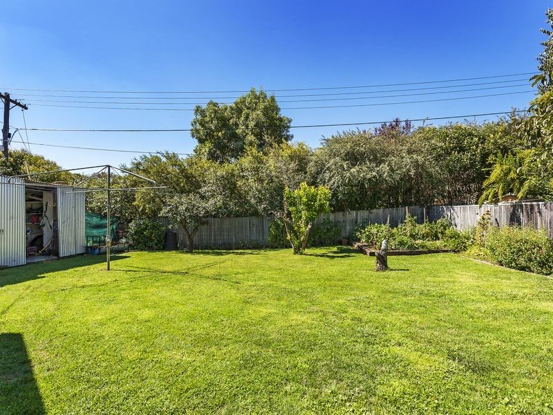 110 Eggleston Crescent, Chifley ACT 2606