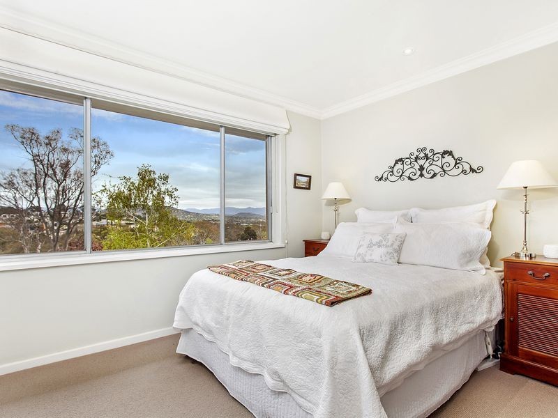 17 Richardson Street, Garran ACT 2605