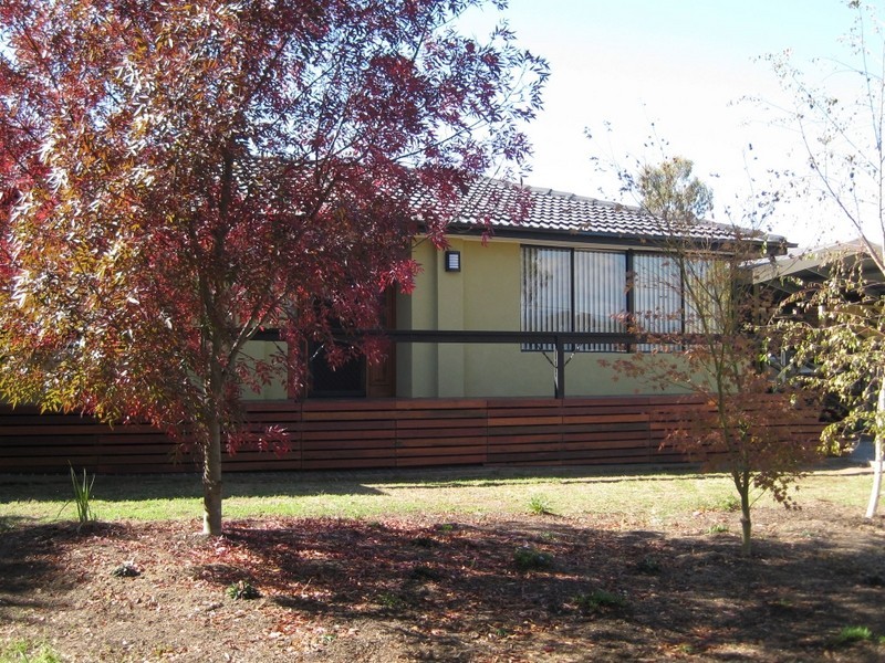 11 Battersby Circuit, Kambah ACT 2902