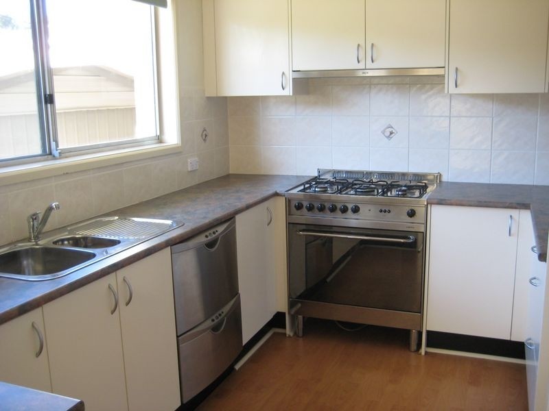 11 Battersby Circuit, Kambah ACT 2902
