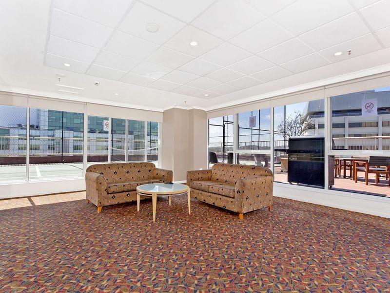 701/2 Akuna Street, City ACT 2601