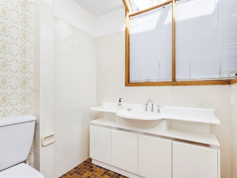 49 Couvreur Street, Garran ACT 2605
