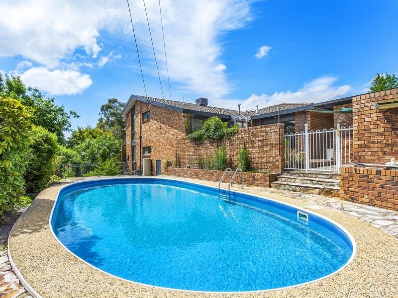 49 Couvreur Street, Garran ACT 2605