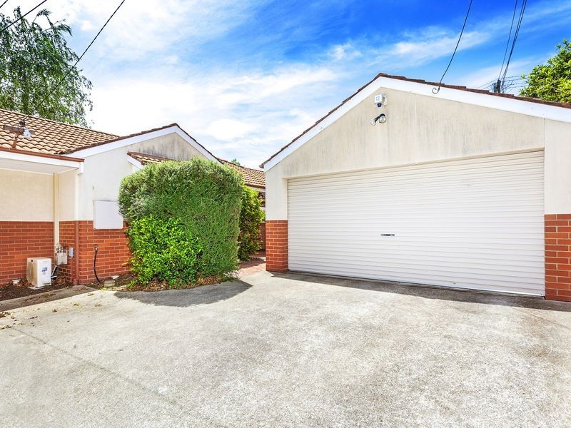 2/4 Hutchins Street, Yarralumla ACT 2600