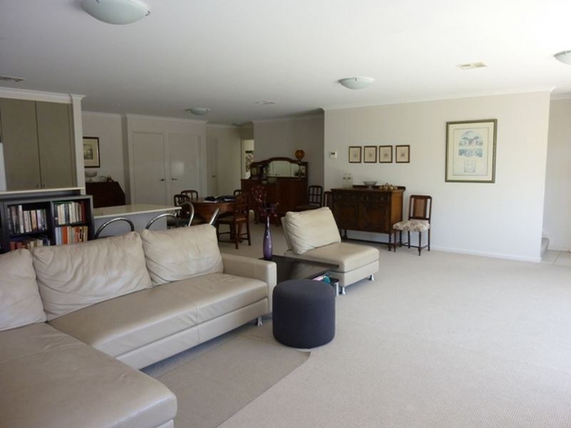 4/9 Tasman Close, Lyons ACT 2606