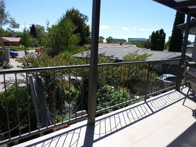 4/9 Tasman Close, Lyons ACT 2606