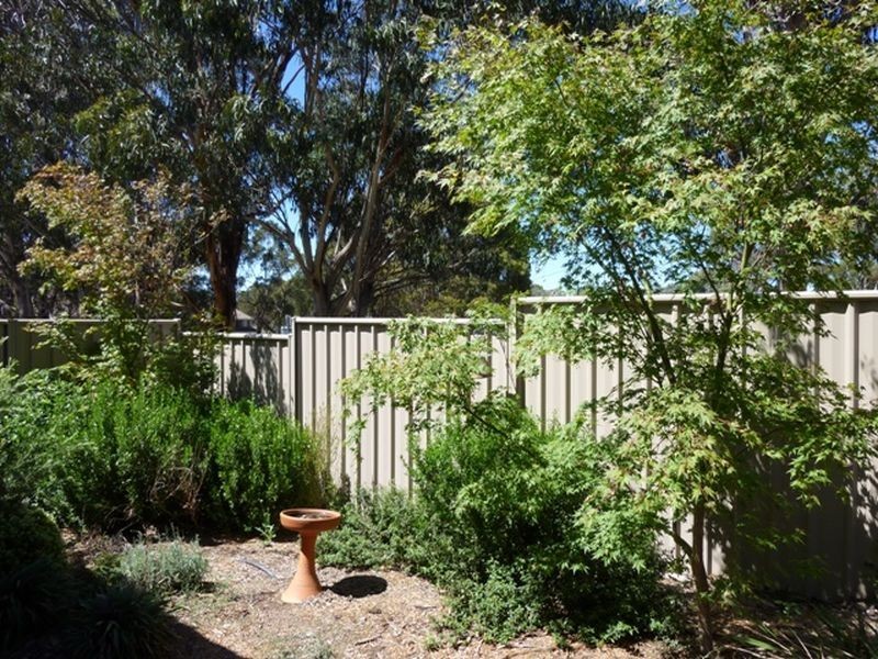 4/9 Tasman Close, Lyons ACT 2606