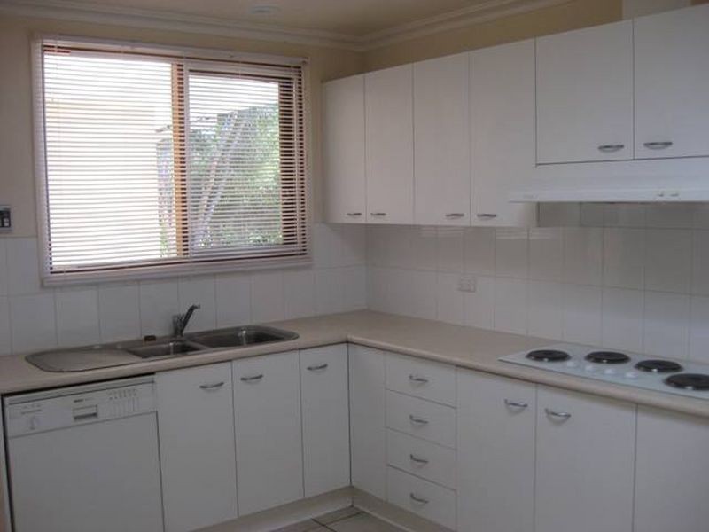 6 Cherry Place, Pearce ACT 2607