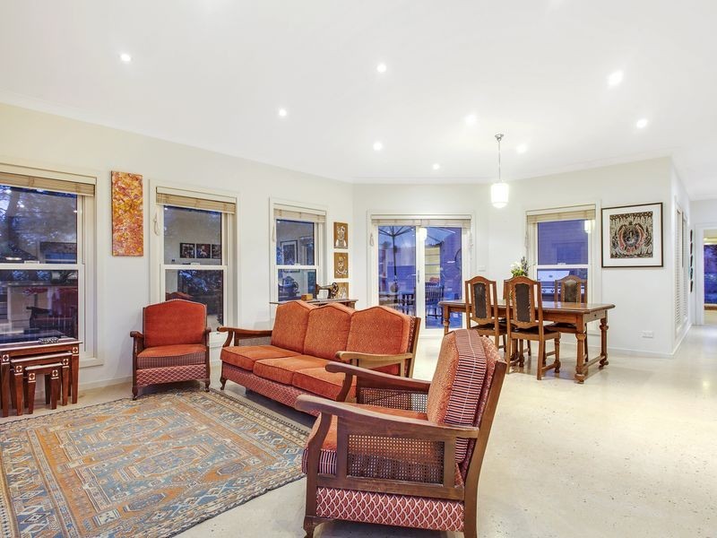 6 Meehan Gardens, Griffith ACT 2603