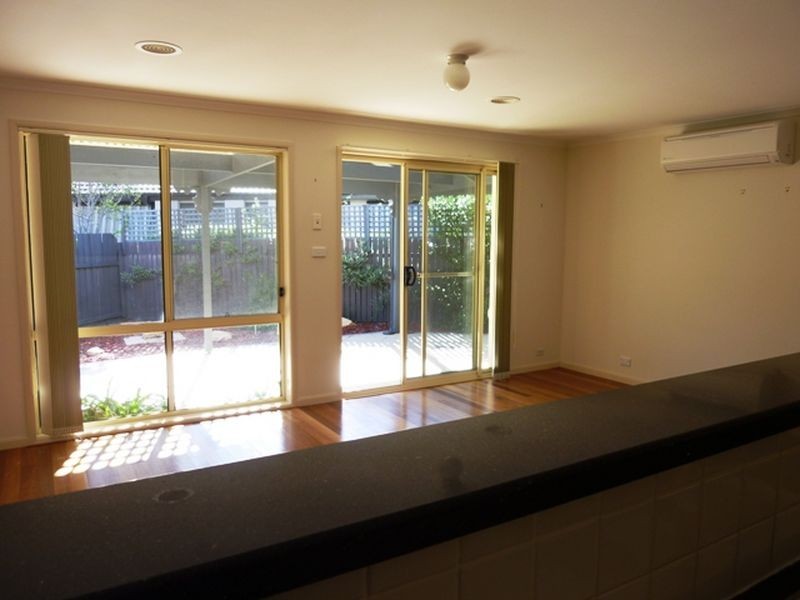 1b Peppercorn Way, Jerrabomberra NSW 2619