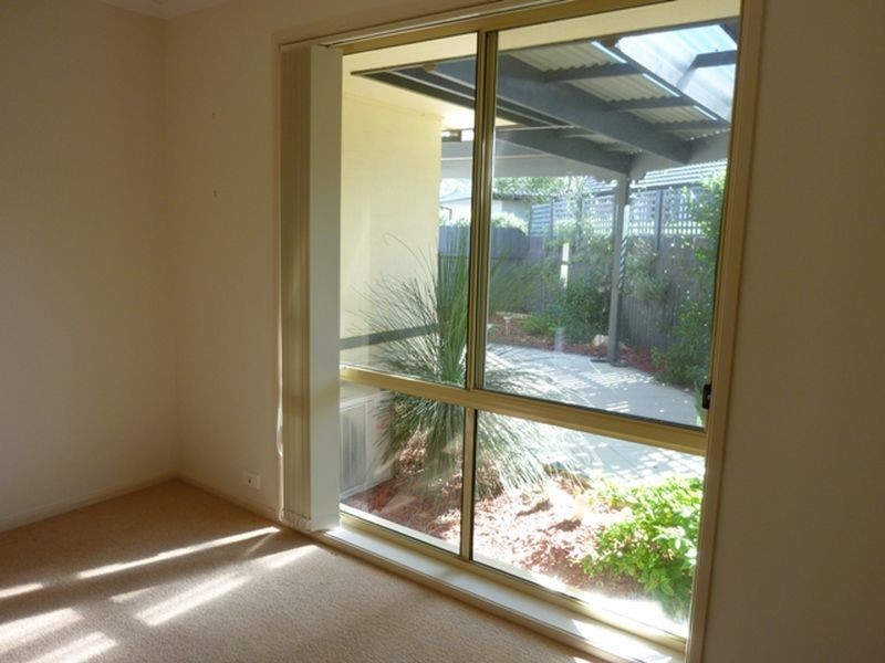 1b Peppercorn Way, Jerrabomberra NSW 2619