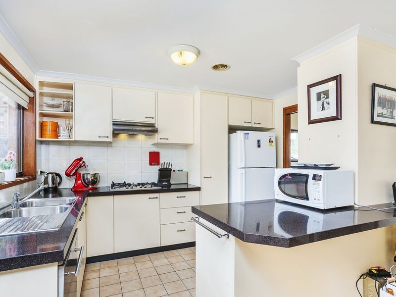 2/88 Julia Flynn Avenue, Isaacs ACT 2607